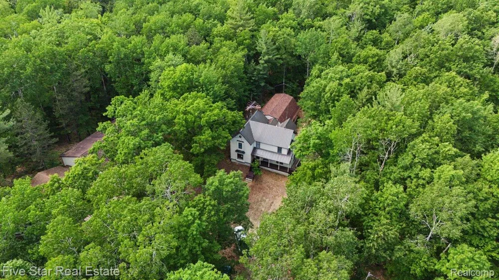 175 Bishop Road Clayton Township, MI 48659