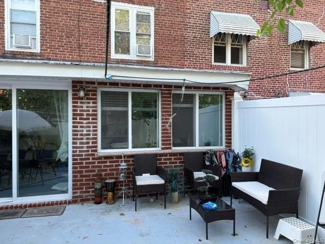 13513 115TH STREET South Ozone Park, NY 11420
