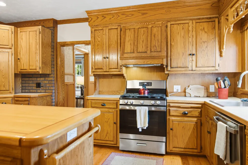 8491 US-31 N Acme Township, MI 49690