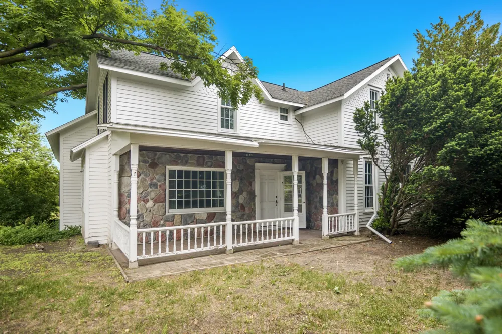 8491 US-31 N Acme Township, MI 49690