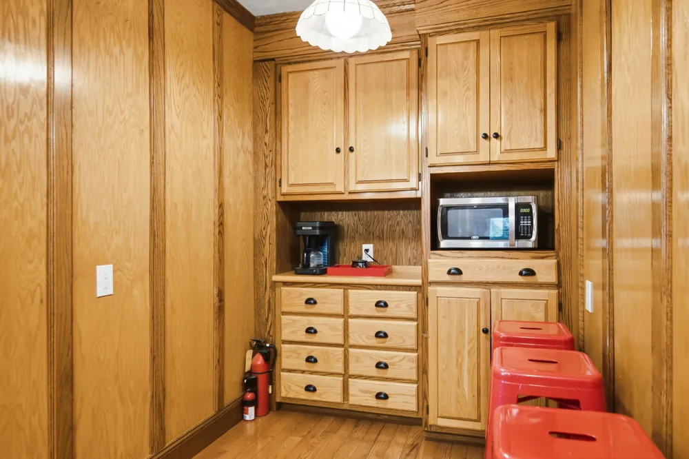 8491 US-31 N Acme Township, MI 49690