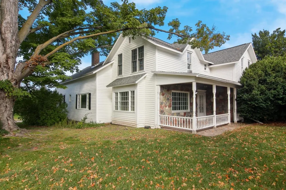 8491 US-31 N Acme Township, MI 49690