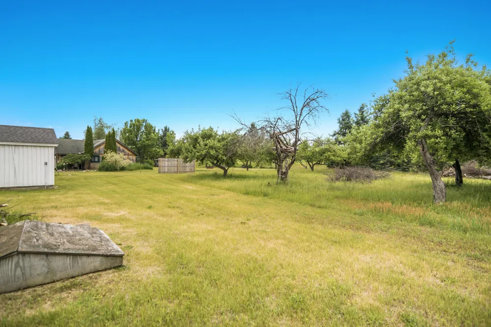 8491 US-31 N Acme Township, MI 49690