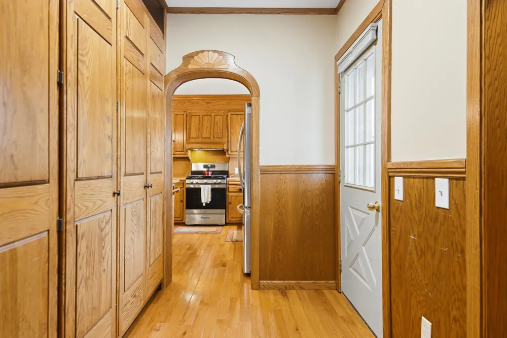 8491 US-31 N Acme Township, MI 49690