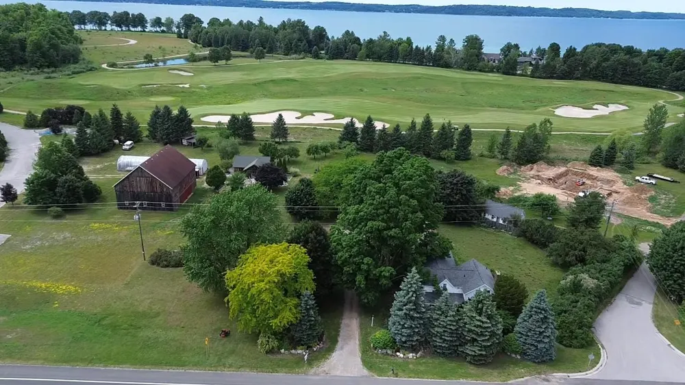 8491 US-31 N Acme Township, MI 49690