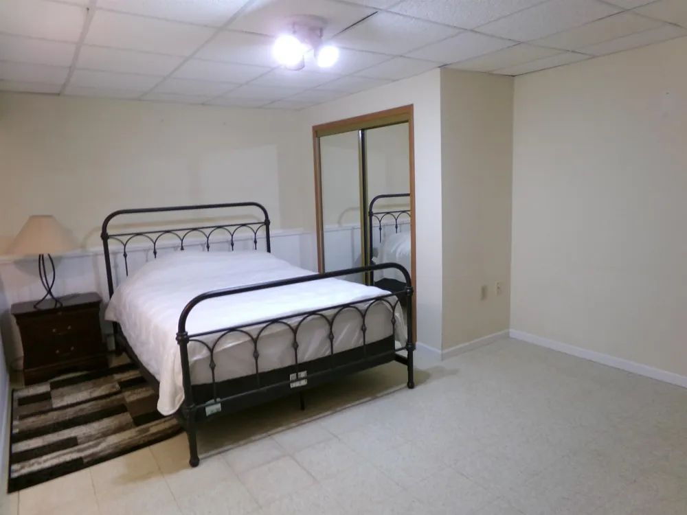 2341 E Cherrywood Drive Midland Charter Township, MI 48640