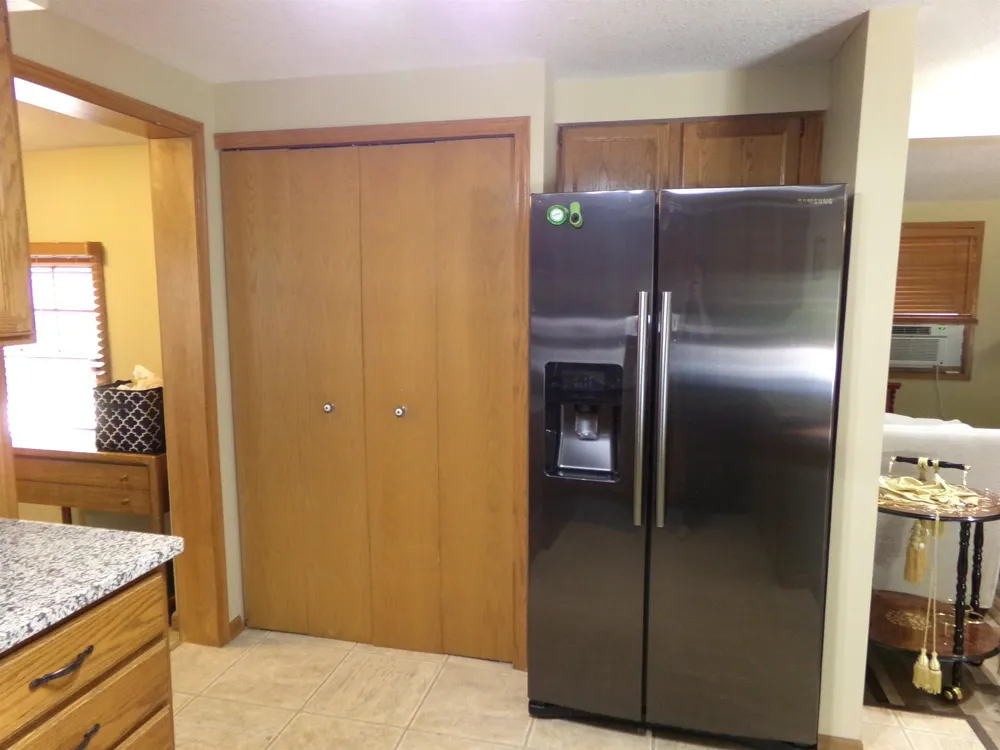 2341 E Cherrywood Drive Midland Charter Township, MI 48640
