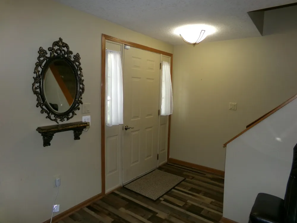 2341 E Cherrywood Drive Midland Charter Township, MI 48640