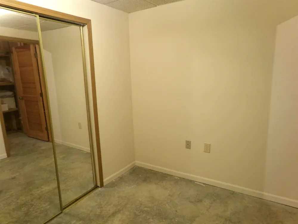 2341 E Cherrywood Drive Midland Charter Township, MI 48640