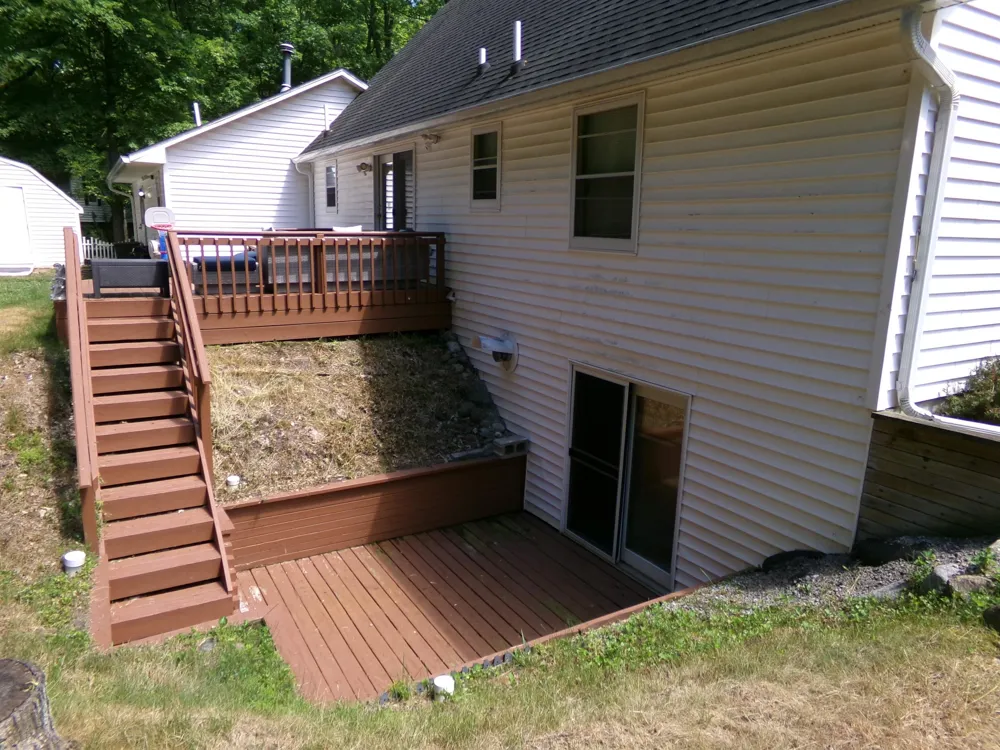 2341 E Cherrywood Drive Midland Charter Township, MI 48640