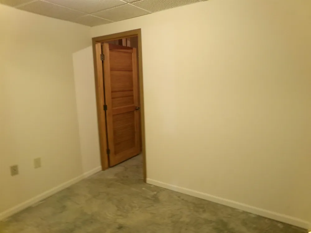 2341 E Cherrywood Drive Midland Charter Township, MI 48640