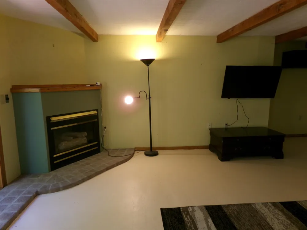 2341 E Cherrywood Drive Midland Charter Township, MI 48640