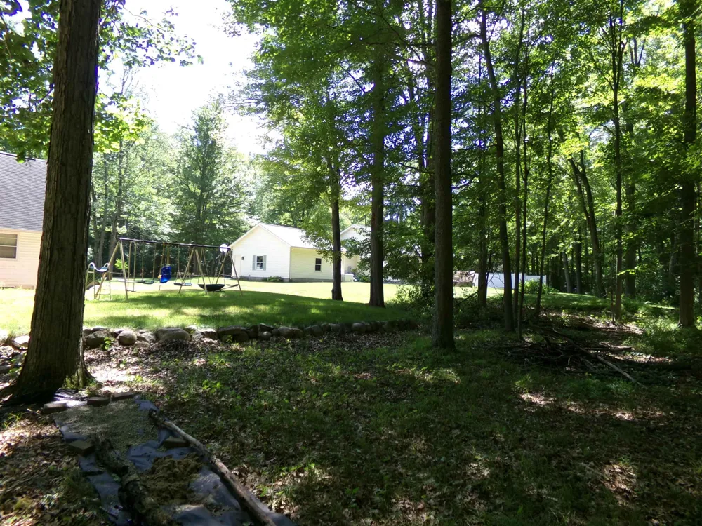 2341 E Cherrywood Drive Midland Charter Township, MI 48640