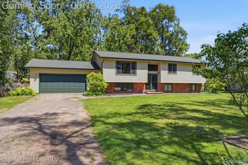 51600 Shelby Road Shelby Charter Township, MI 48316