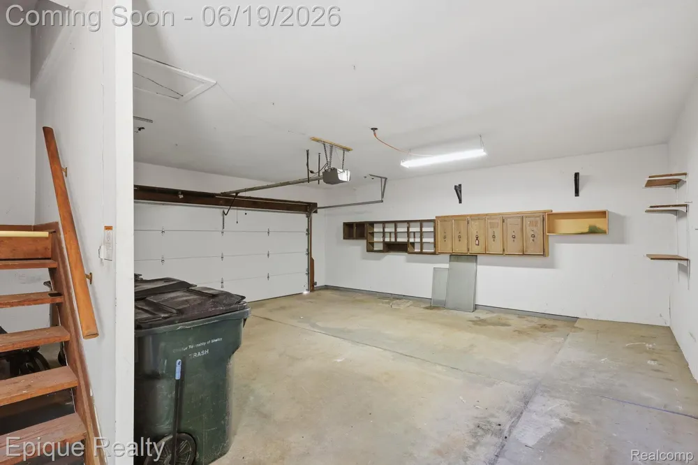 51600 Shelby Road Shelby Charter Township, MI 48316