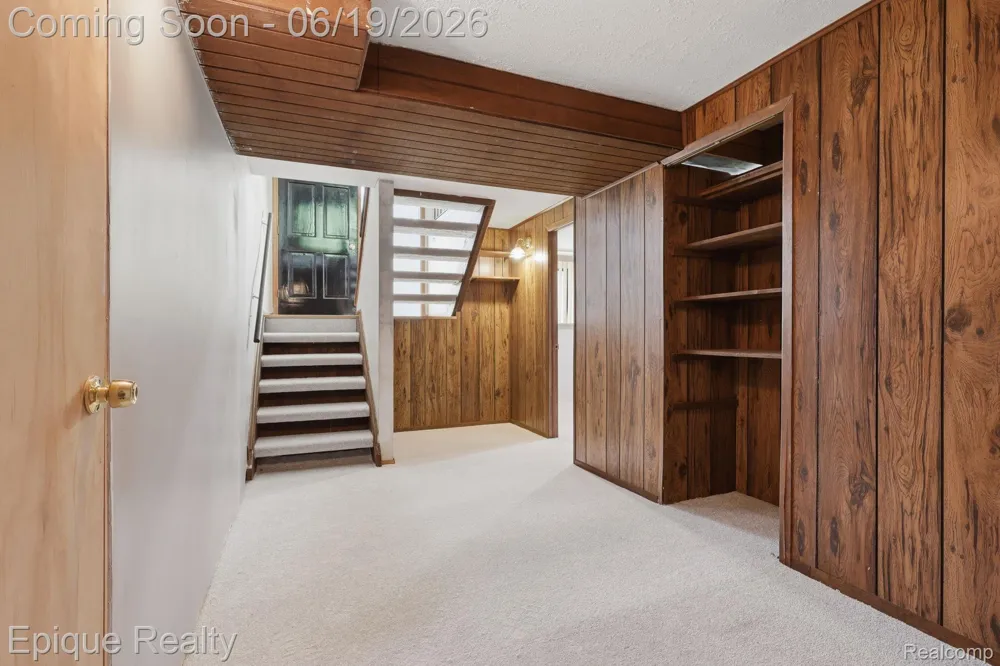 51600 Shelby Road Shelby Charter Township, MI 48316