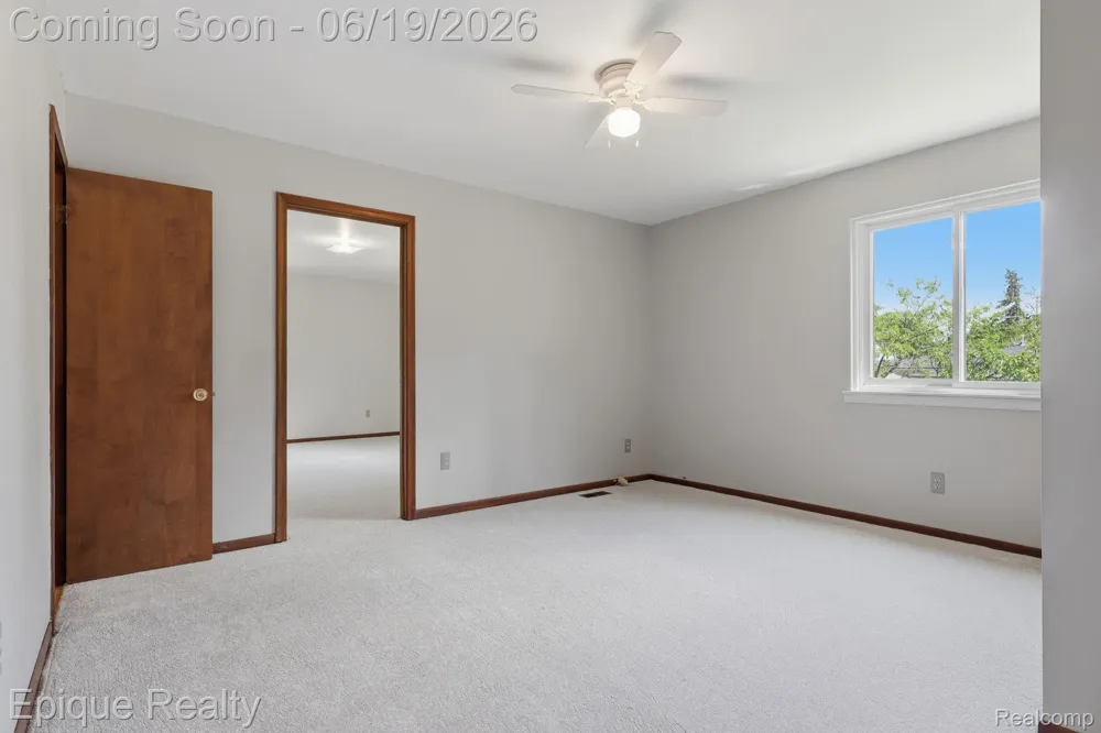 51600 Shelby Road Shelby Charter Township, MI 48316