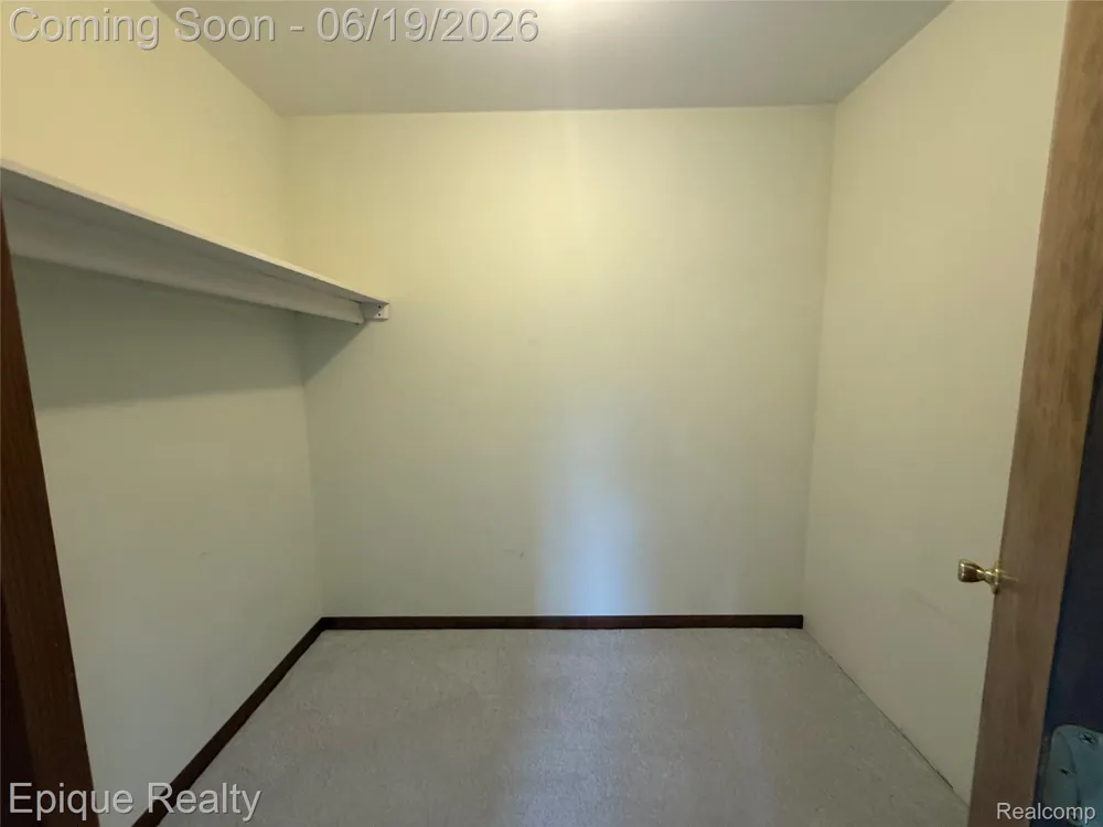 51600 Shelby Road Shelby Charter Township, MI 48316