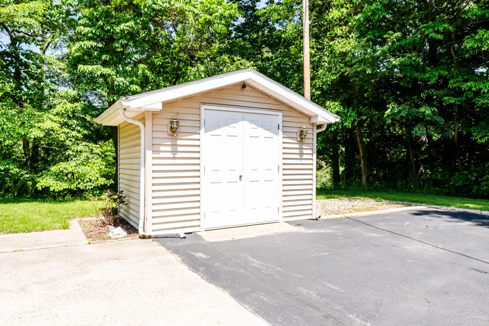 1595 Alex Path Lincoln Charter Township, MI 49127