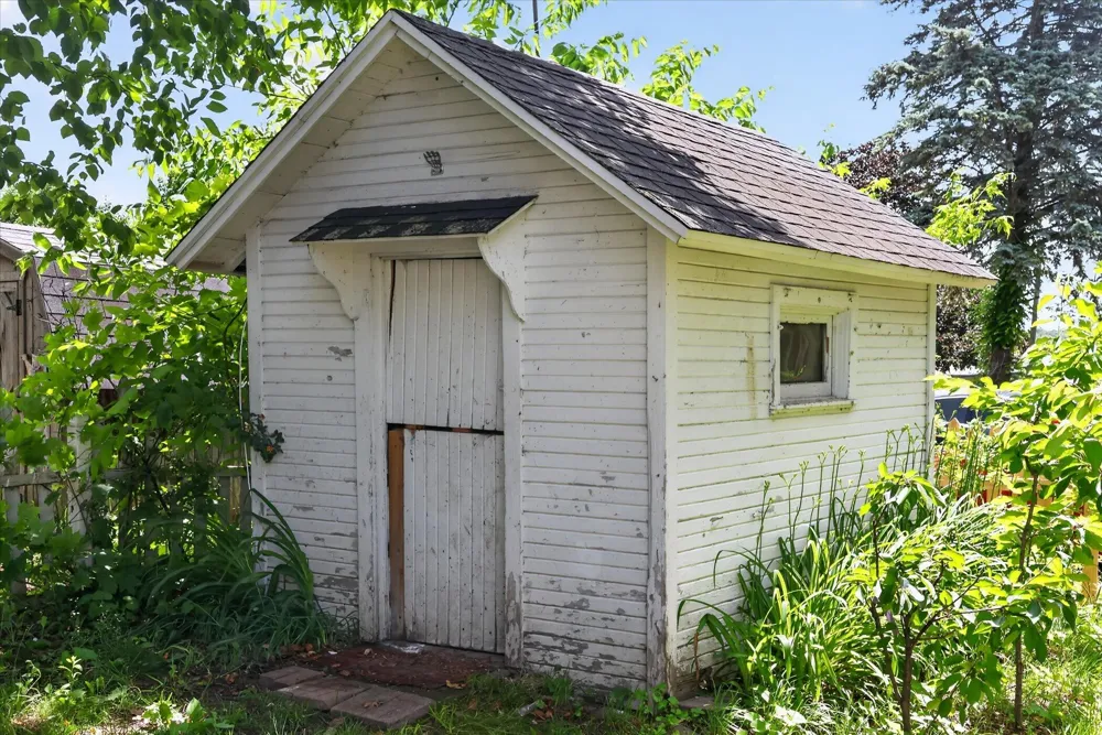 282 Liberty Street Ionia Township, MI 48860