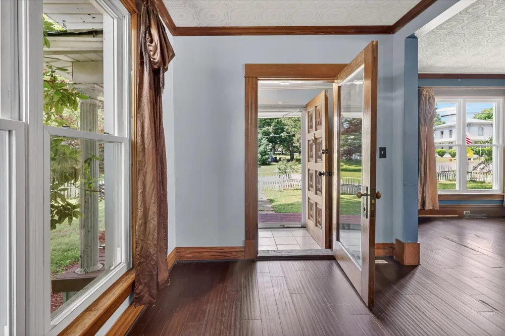282 Liberty Street Ionia Township, MI 48860