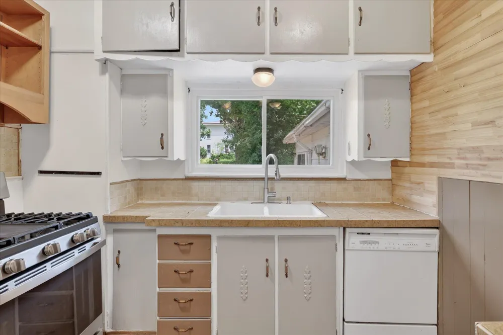 282 Liberty Street Ionia Township, MI 48860