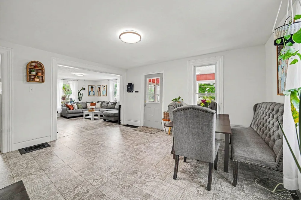 1424 Trumbull Street Bay City City, MI 48708