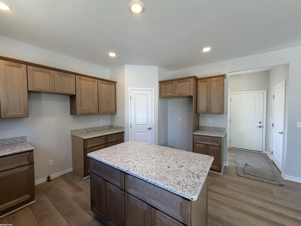 30343 Weathervane Woods Drive New Haven Village, MI 48048