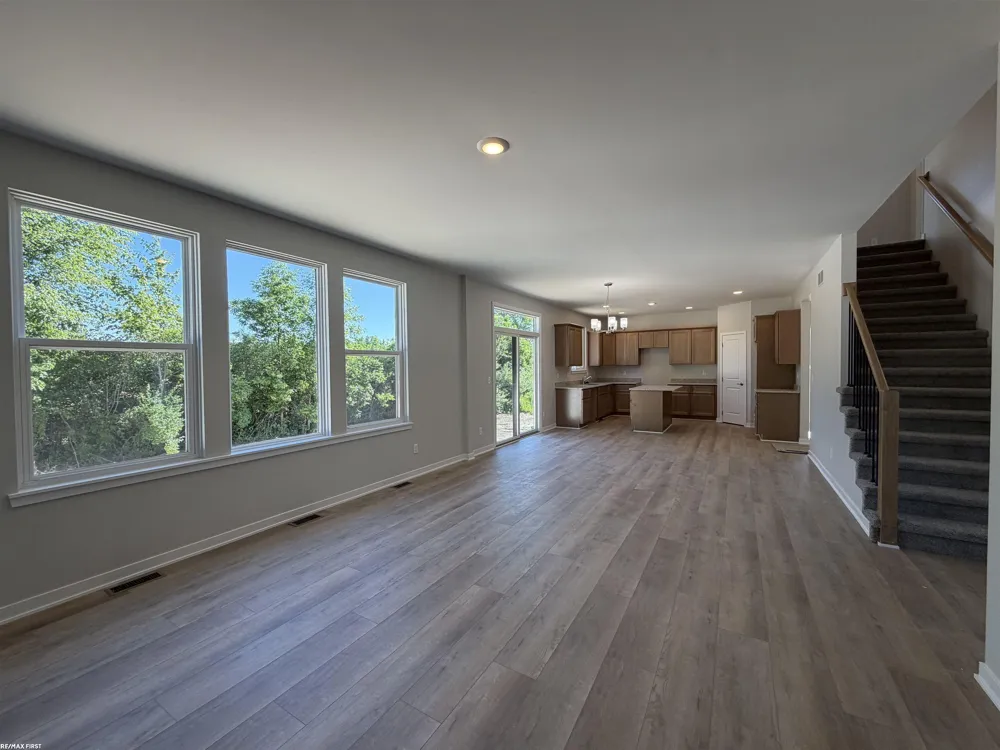 30343 Weathervane Woods Drive New Haven Village, MI 48048