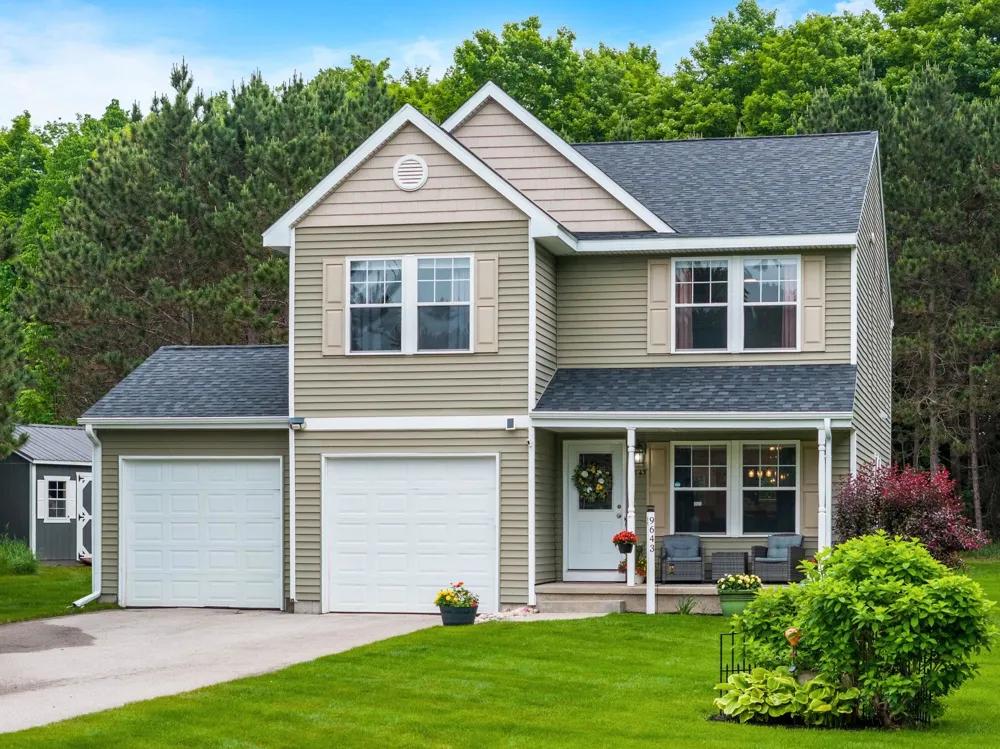 9643 Pattys Lane Long Lake Township, MI 49684