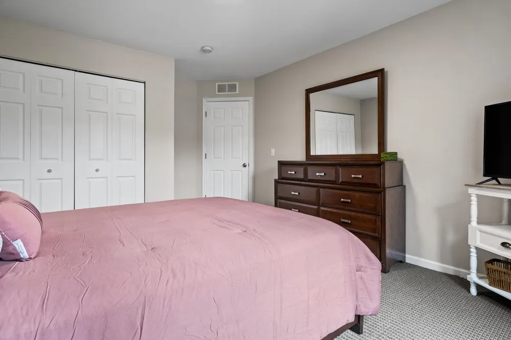9643 Pattys Lane Long Lake Township, MI 49684