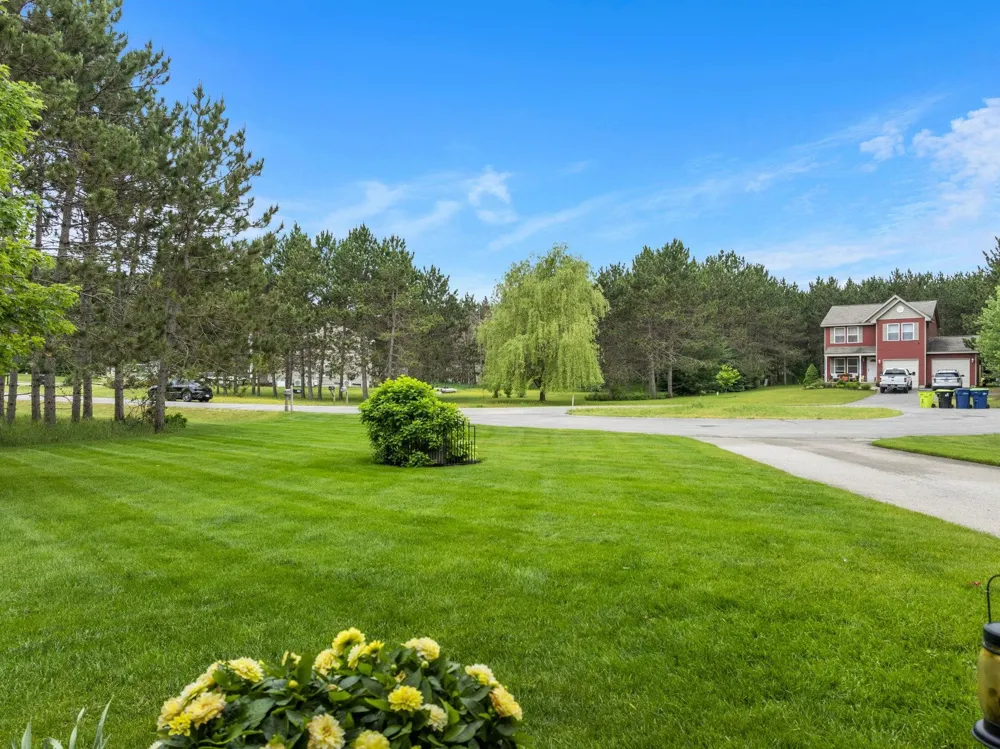 9643 Pattys Lane Long Lake Township, MI 49684