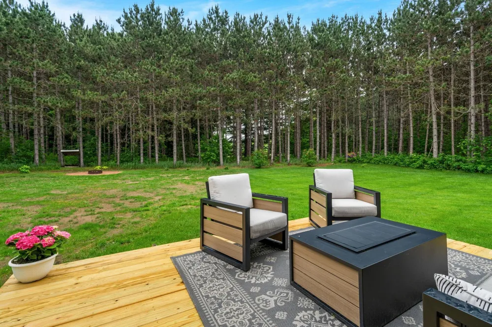 9643 Pattys Lane Long Lake Township, MI 49684