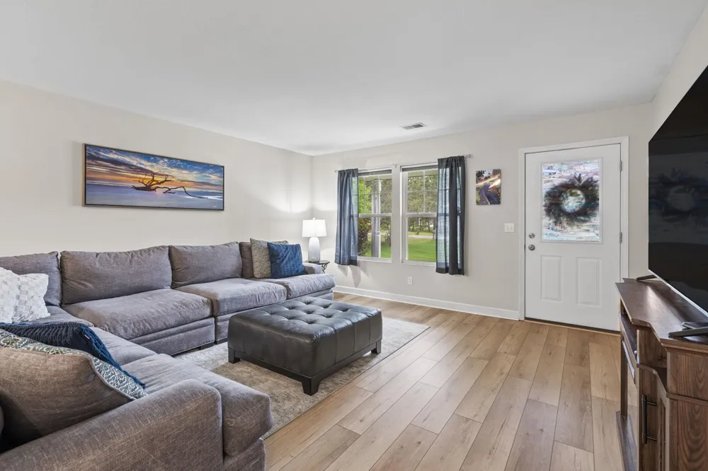 9643 Pattys Lane Long Lake Township, MI 49684