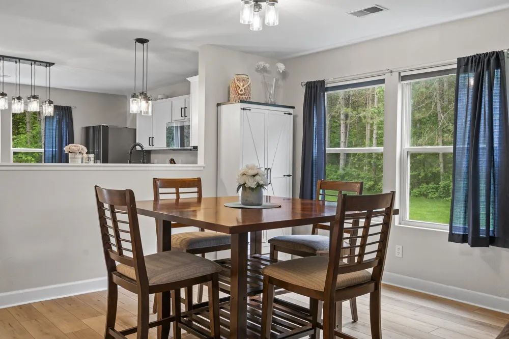 9643 Pattys Lane Long Lake Township, MI 49684