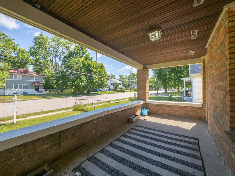 2127 W Main Street Kalamazoo Charter Township, MI 49006