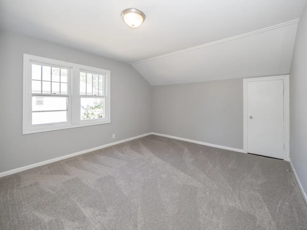 2127 W Main Street Kalamazoo Charter Township, MI 49006