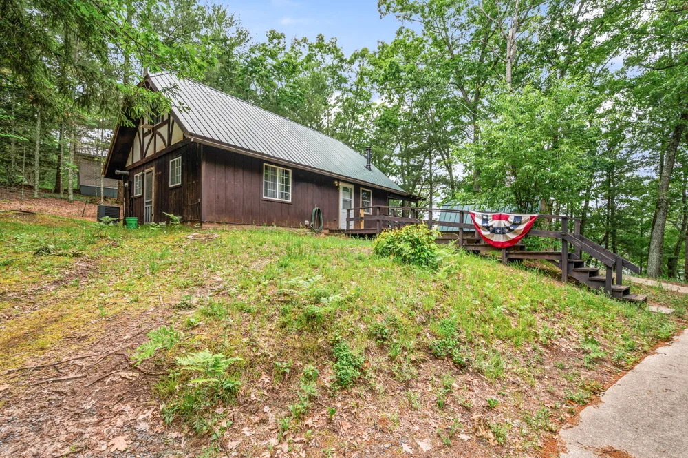 9279 S Three Lakes Lane Lake Township, MI 49304