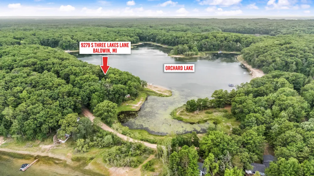 9279 S Three Lakes Lane Lake Township, MI 49304