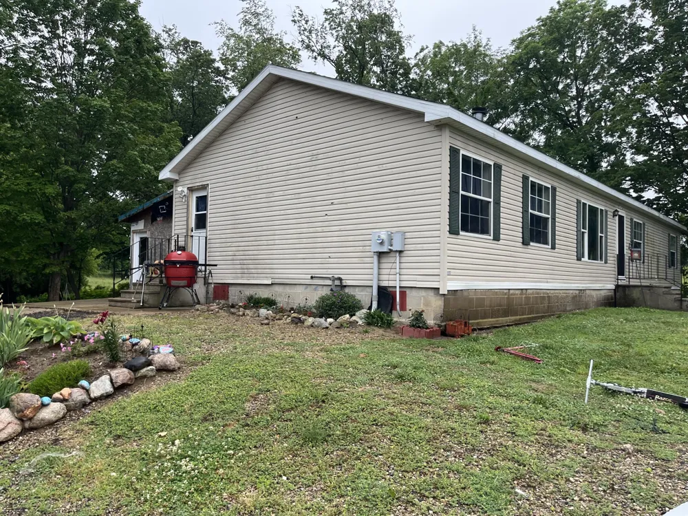 41261 County Road 681 Arlington Township, MI 49013