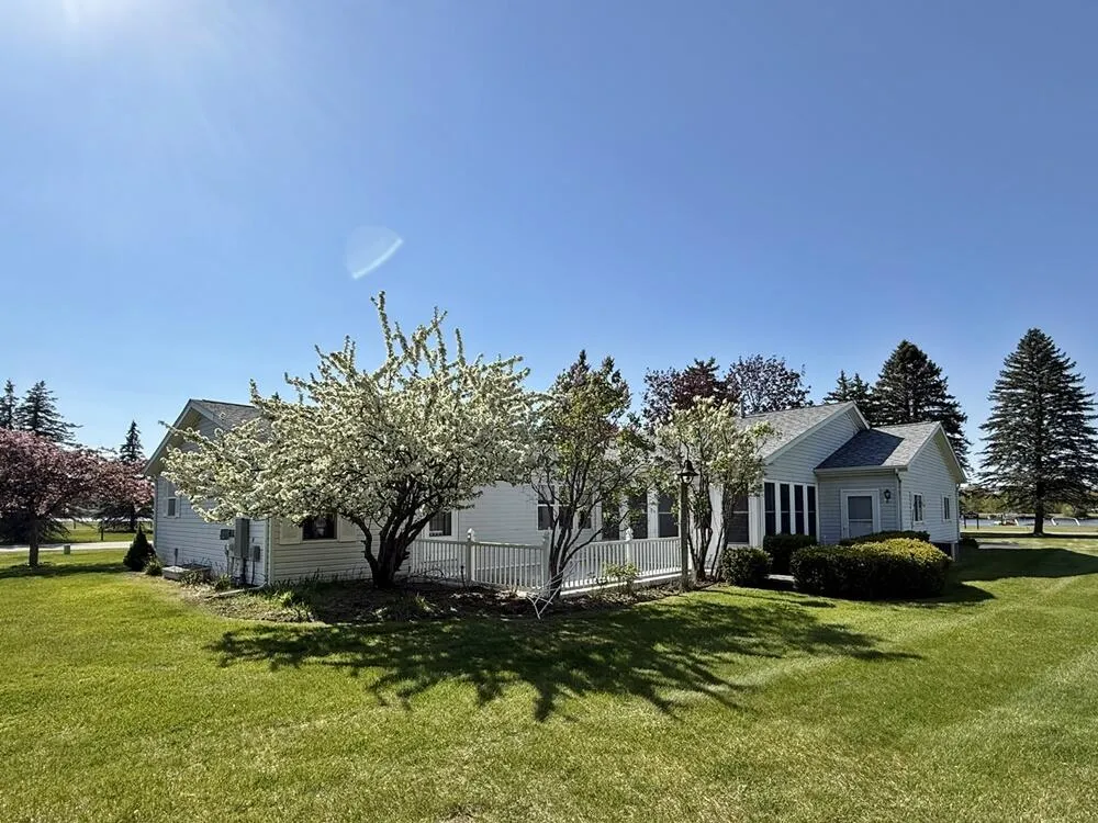 10215 E Royal Morton Township, MI 49346