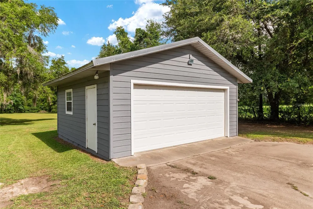 12014 NW 136TH STREET Alachua, FL 32615