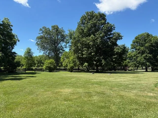 6135 E O AVENUE Pavilion Township, MI 49048