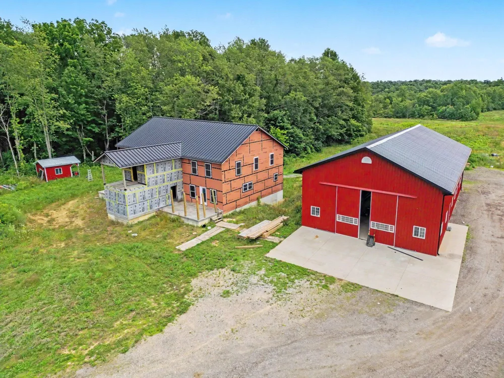 41083 County Road 681 Arlington Township, MI 49013