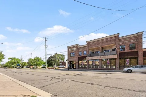 32821 Grand River Avenue #B