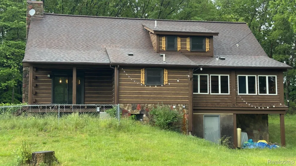 2608 E Sutton Road Metamora Township, MI 48455