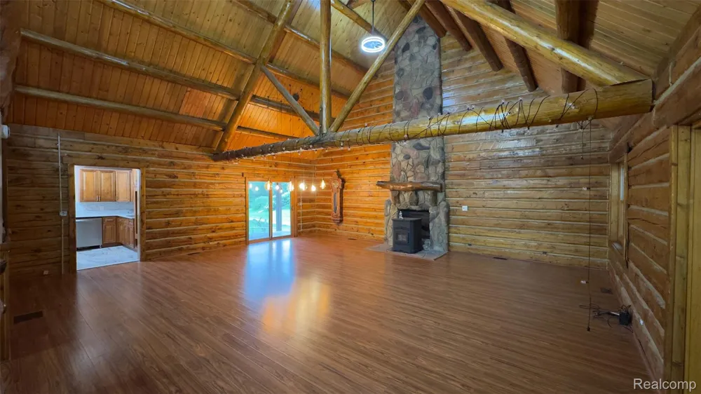 2608 E Sutton Road Metamora Township, MI 48455