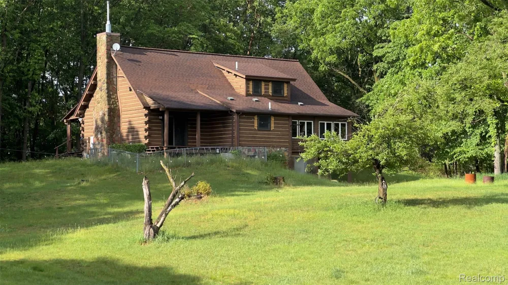 2608 E Sutton Road Metamora Township, MI 48455