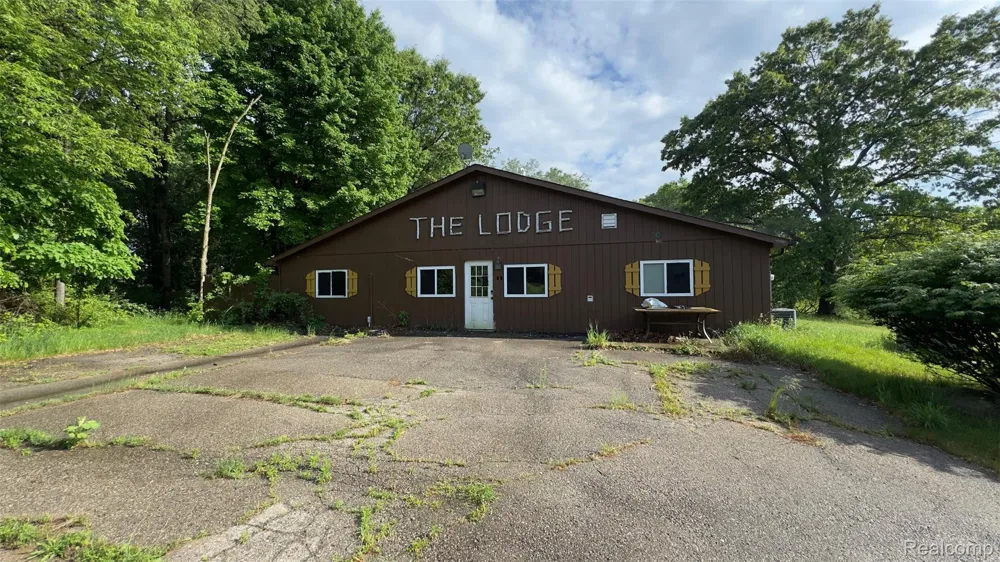 2608 E Sutton Road Metamora Township, MI 48455