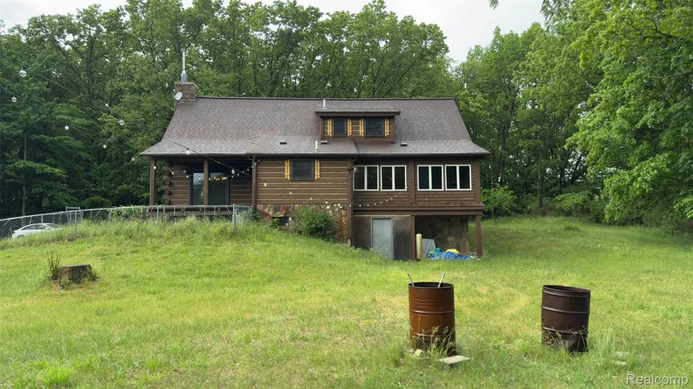 2608 E Sutton Road Metamora Township, MI 48455